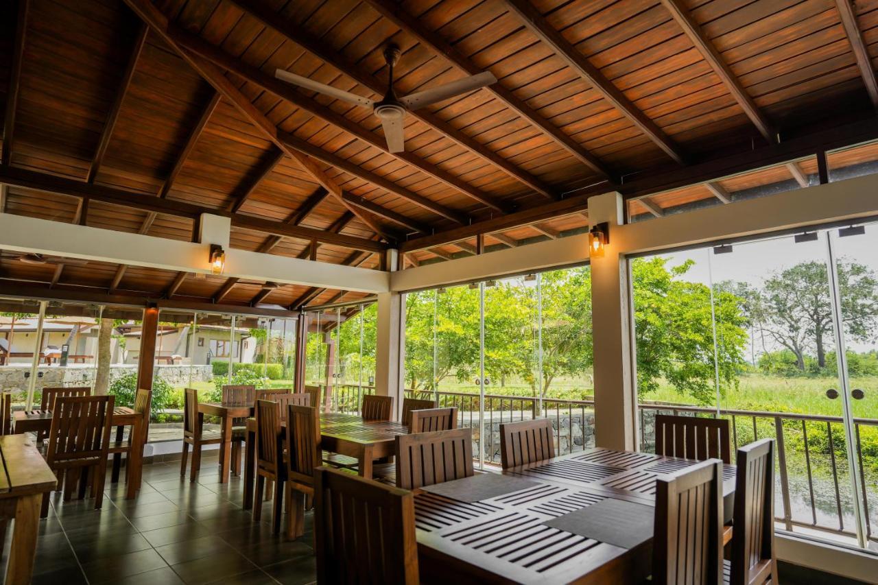 Malala Retreat Hotel Hambantota Exterior foto